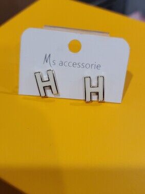 White H Initial Stud Earrings